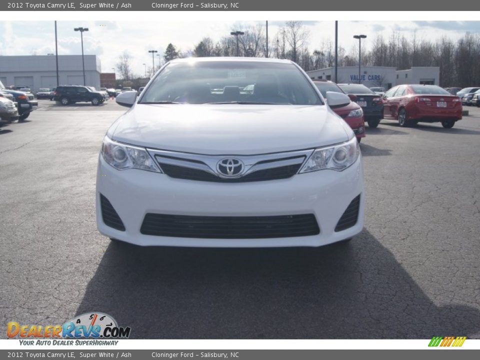 2012 Toyota Camry LE Super White / Ash Photo #35