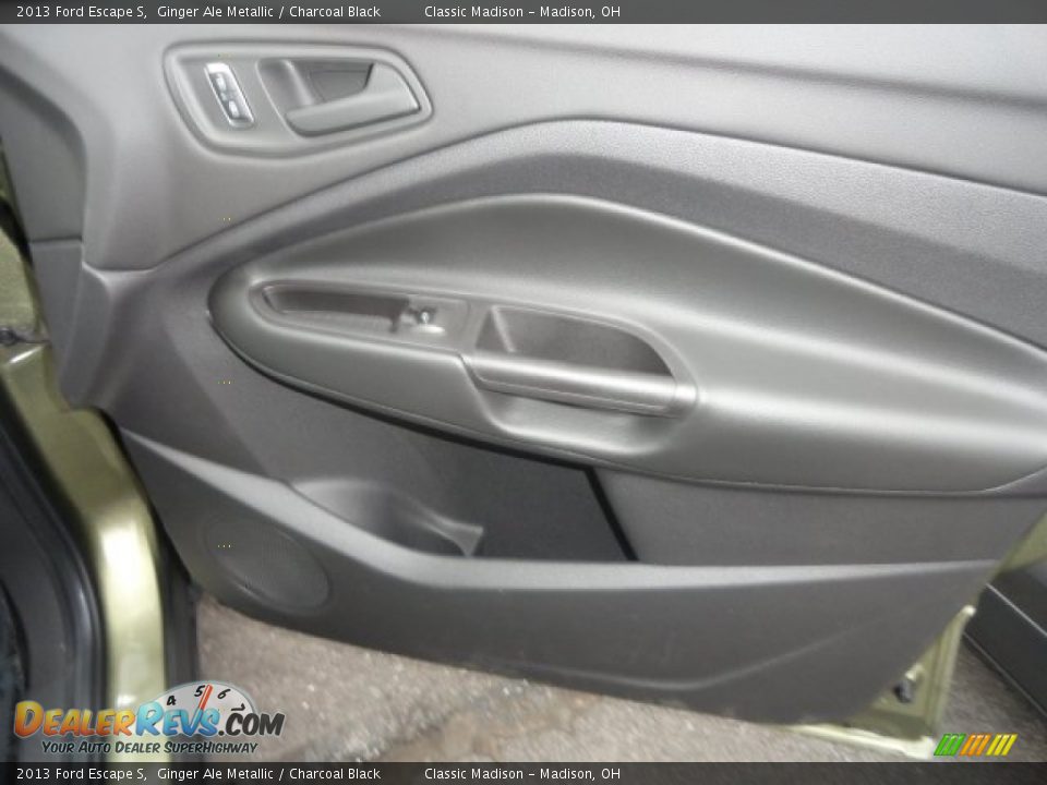 2013 Ford Escape S Ginger Ale Metallic / Charcoal Black Photo #16