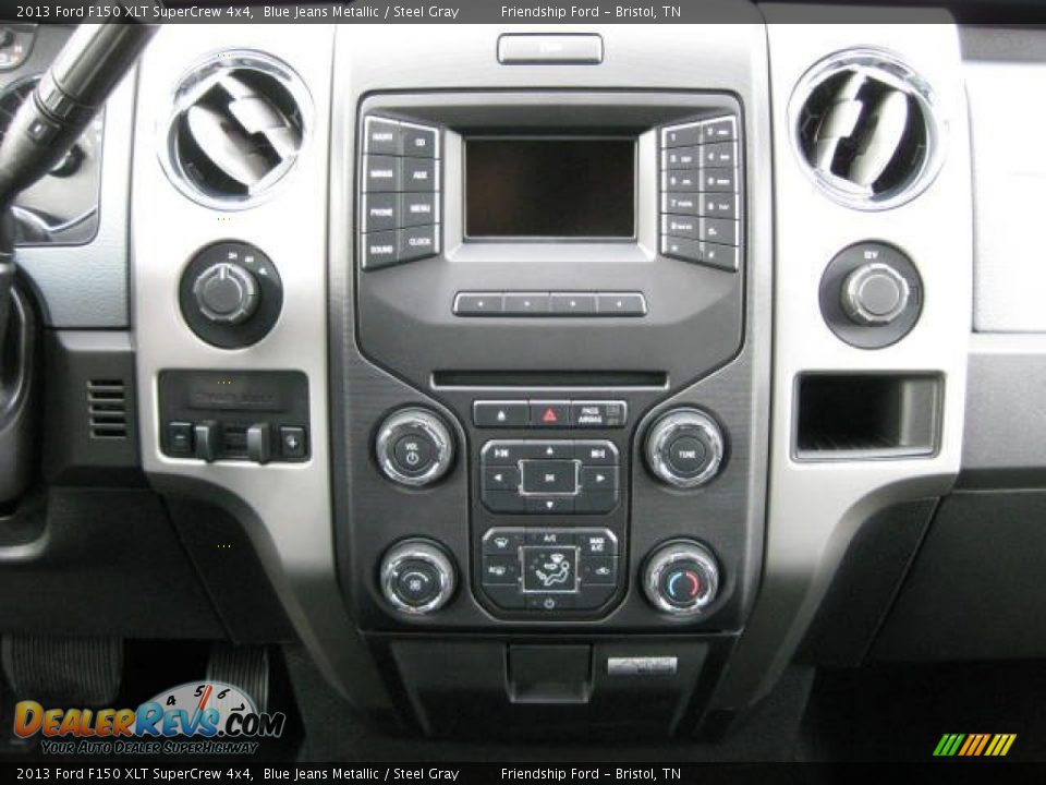Controls of 2013 Ford F150 XLT SuperCrew 4x4 Photo #23