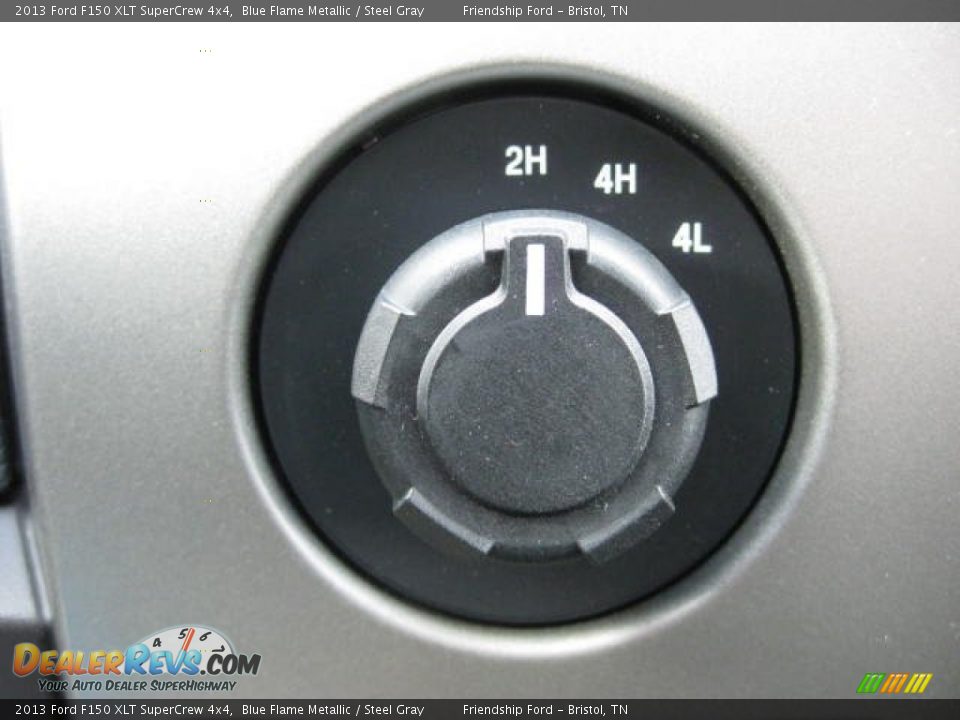 Controls of 2013 Ford F150 XLT SuperCrew 4x4 Photo #24