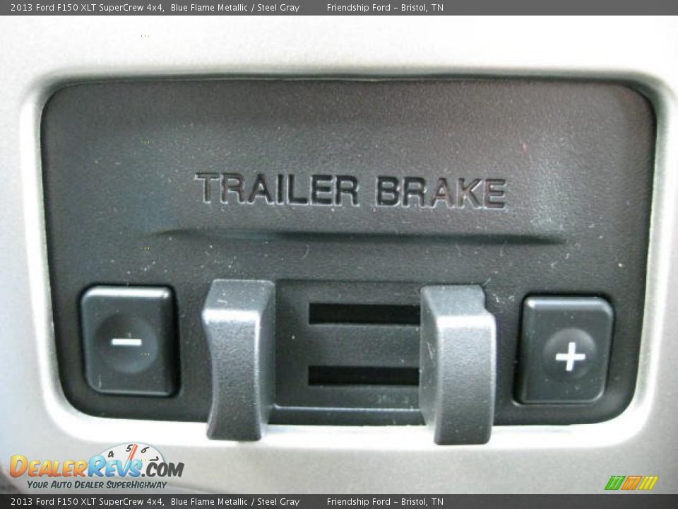 Controls of 2013 Ford F150 XLT SuperCrew 4x4 Photo #25