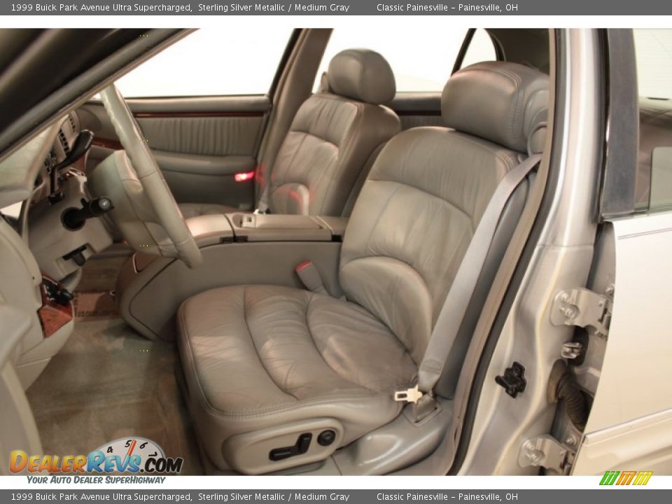 Front Seat of 1999 Buick Park Avenue Ultra Supercharged Photo #10