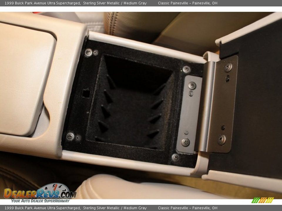 1999 Buick Park Avenue Ultra Supercharged Sterling Silver Metallic / Medium Gray Photo #18