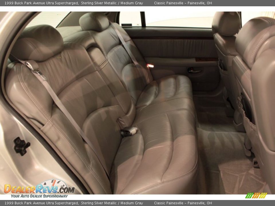 Rear Seat of 1999 Buick Park Avenue Ultra Supercharged Photo #23