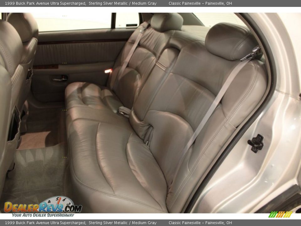 Rear Seat of 1999 Buick Park Avenue Ultra Supercharged Photo #24