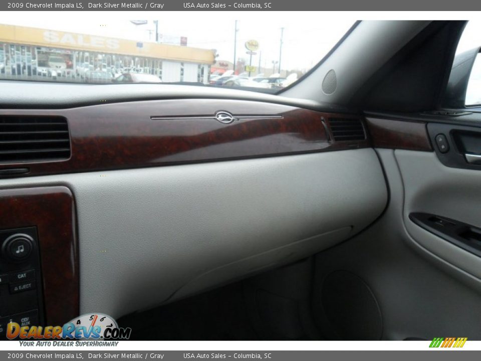 2009 Chevrolet Impala LS Dark Silver Metallic / Gray Photo #33