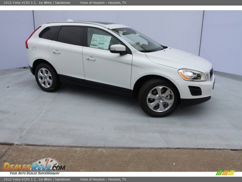 2013 Volvo XC60 3.2 Ice White / Sandstone Photo #1
