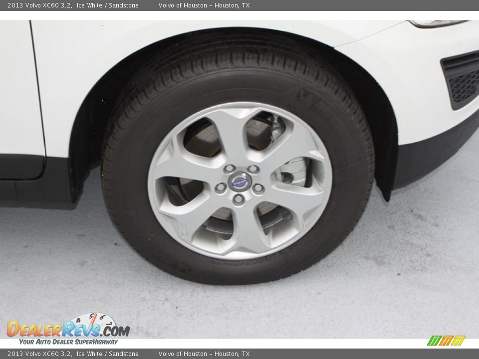 2013 Volvo XC60 3.2 Ice White / Sandstone Photo #7