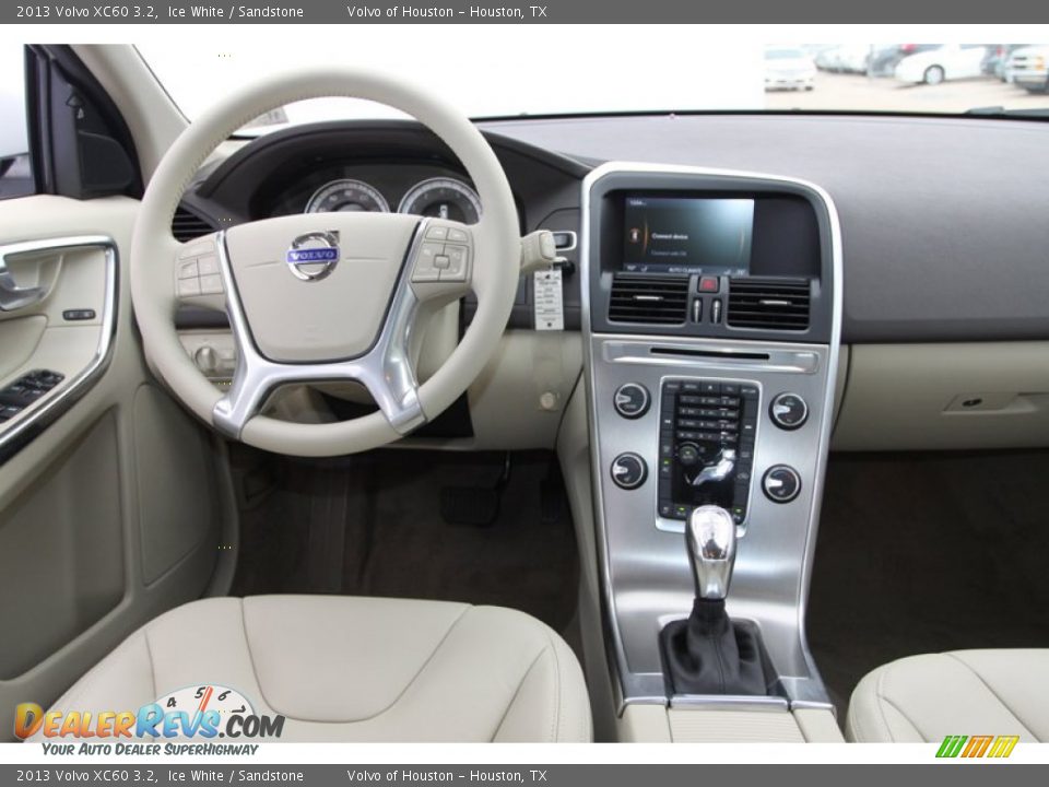 2013 Volvo XC60 3.2 Ice White / Sandstone Photo #16