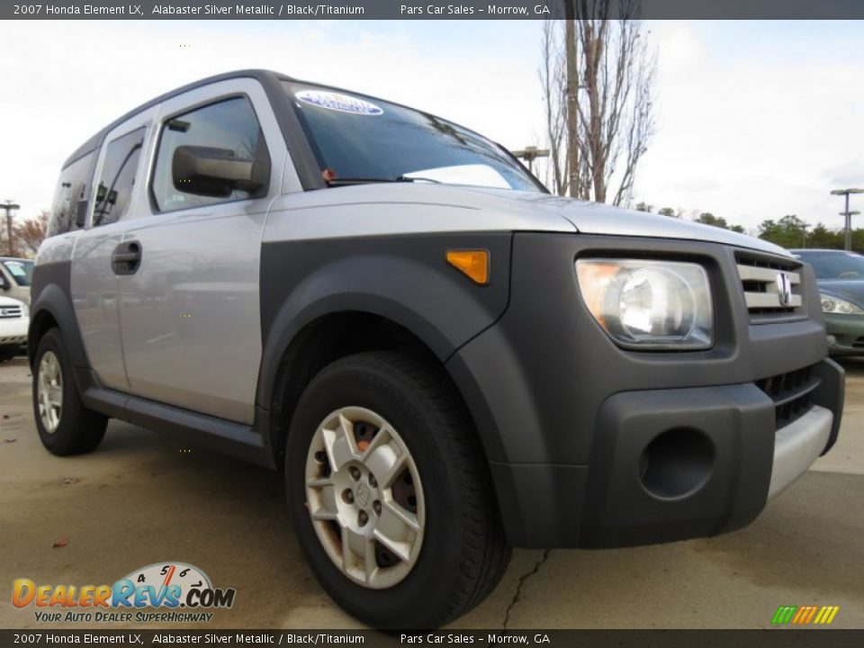 Front 3/4 View of 2007 Honda Element LX Photo #4