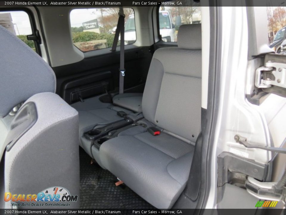 Rear Seat of 2007 Honda Element LX Photo #8