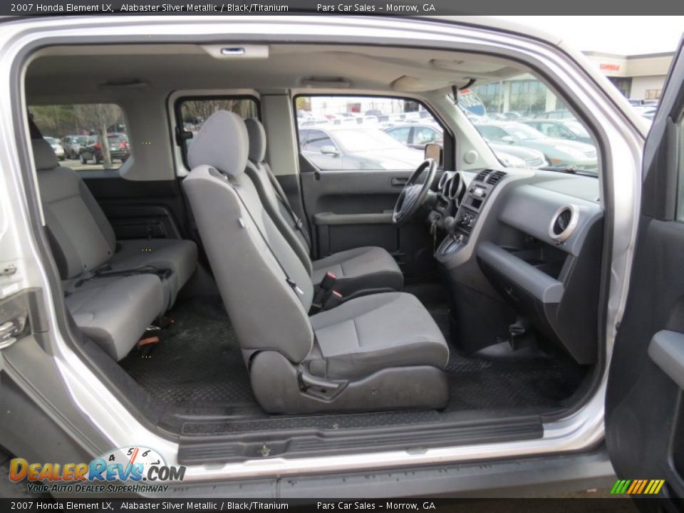 Black/Titanium Interior - 2007 Honda Element LX Photo #10