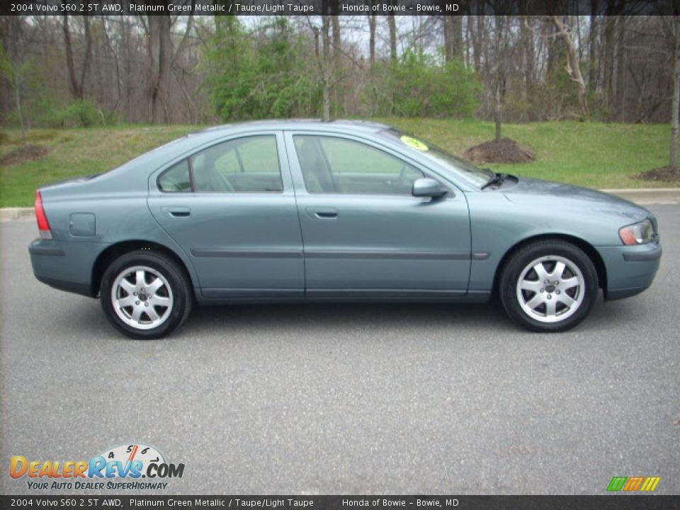 2004 Volvo S60 2.5T AWD Platinum Green Metallic / Taupe/Light Taupe Photo #2