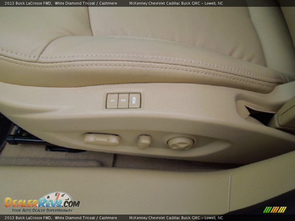 2013 Buick LaCrosse FWD White Diamond Tricoat / Cashmere Photo #9