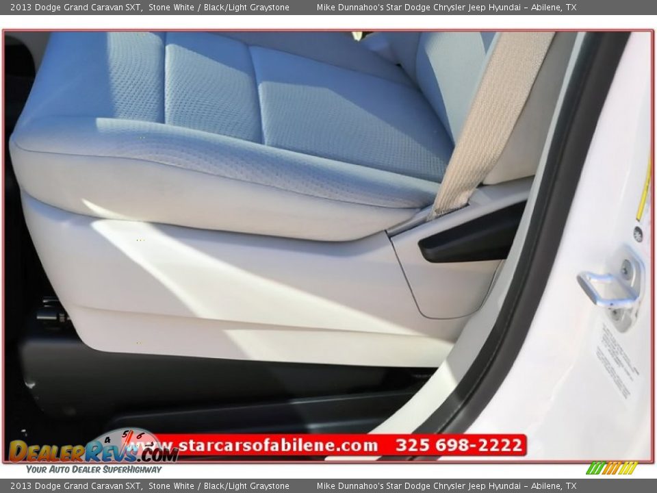2013 Dodge Grand Caravan SXT Stone White / Black/Light Graystone Photo #13