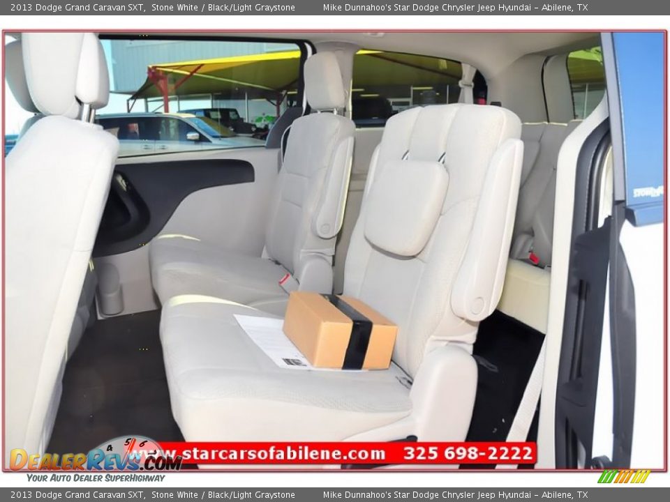 2013 Dodge Grand Caravan SXT Stone White / Black/Light Graystone Photo #20