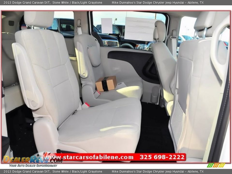 2013 Dodge Grand Caravan SXT Stone White / Black/Light Graystone Photo #25