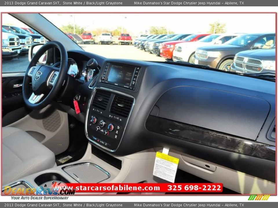 2013 Dodge Grand Caravan SXT Stone White / Black/Light Graystone Photo #29