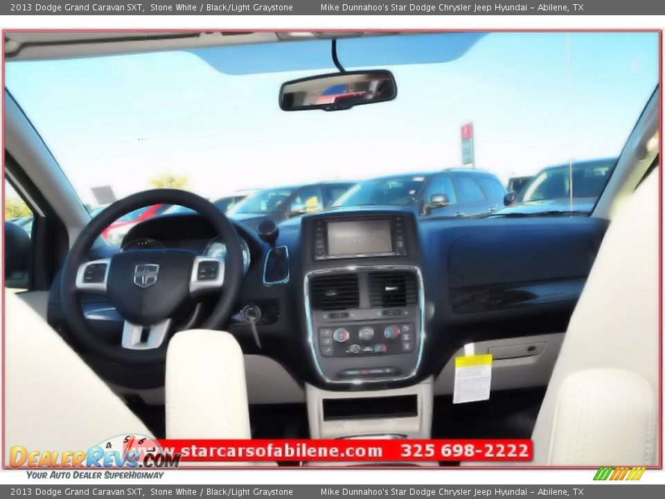 2013 Dodge Grand Caravan SXT Stone White / Black/Light Graystone Photo #31