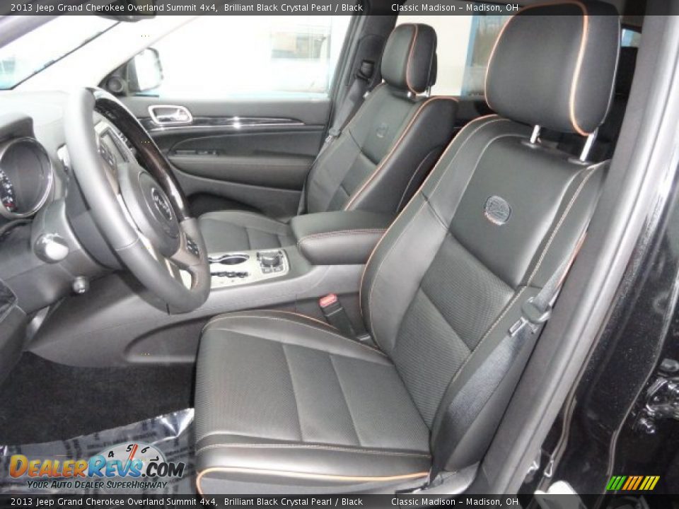 2013 Jeep Grand Cherokee Overland Summit 4x4 Brilliant Black Crystal Pearl / Black Photo #8