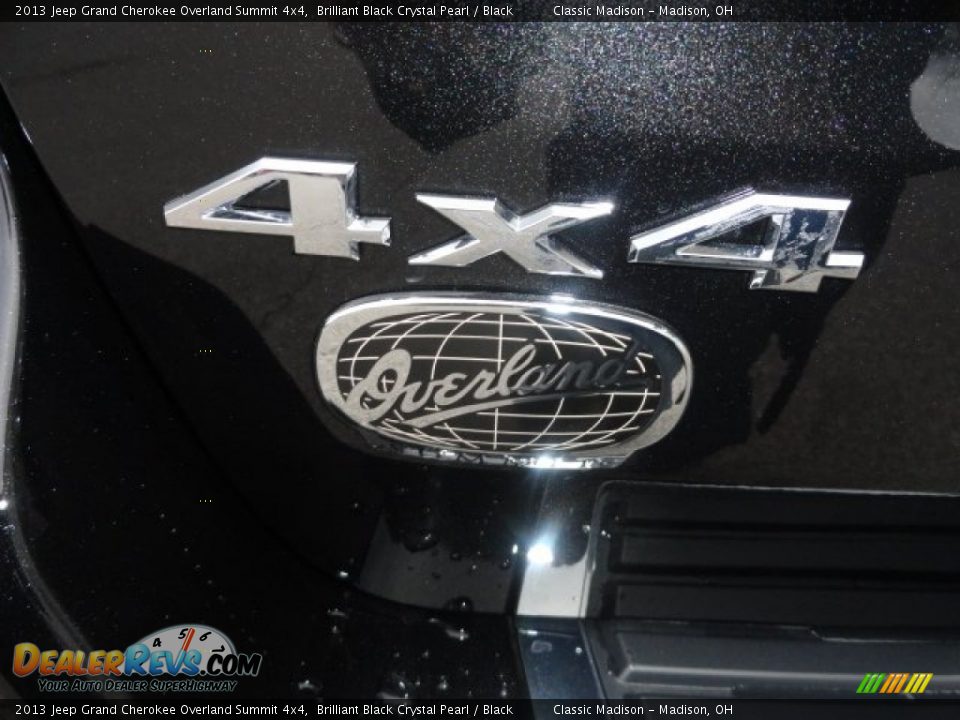 2013 Jeep Grand Cherokee Overland Summit 4x4 Brilliant Black Crystal Pearl / Black Photo #28