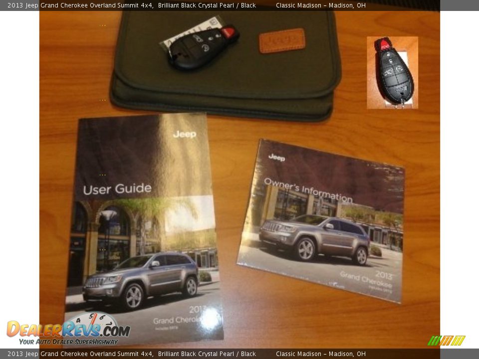 2013 Jeep Grand Cherokee Overland Summit 4x4 Brilliant Black Crystal Pearl / Black Photo #29