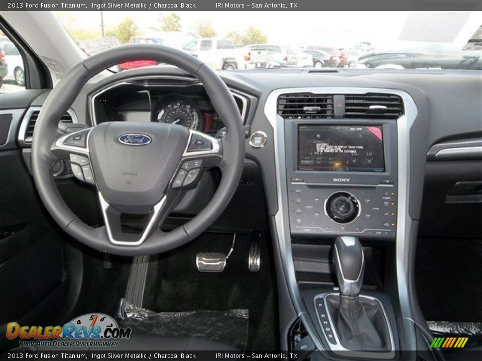 Dashboard of 2013 Ford Fusion Titanium Photo #18