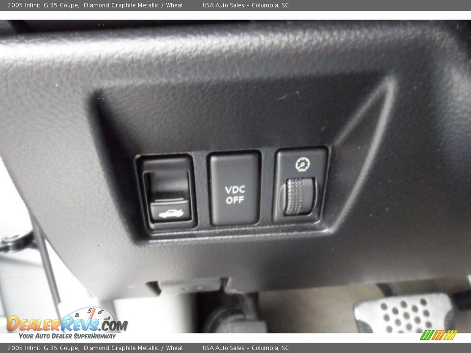 2005 Infiniti G 35 Coupe Diamond Graphite Metallic / Wheat Photo #30
