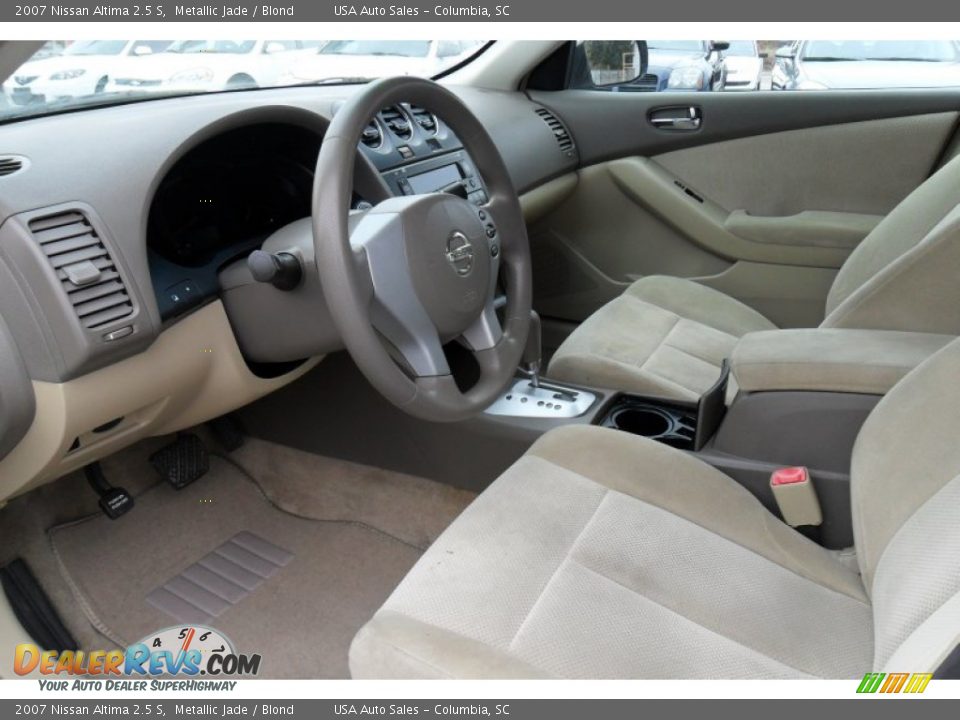 Blond Interior - 2007 Nissan Altima 2.5 S Photo #11