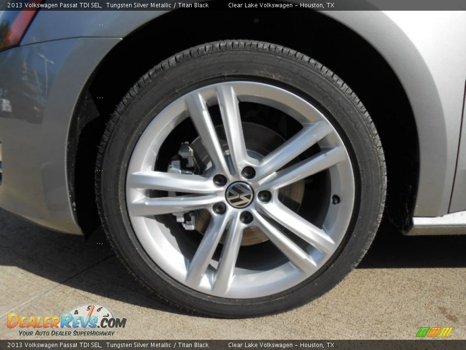 2013 Volkswagen Passat TDI SEL Tungsten Silver Metallic / Titan Black Photo #7