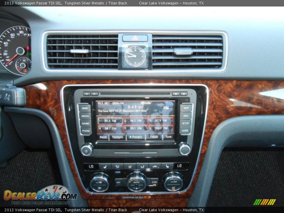 2013 Volkswagen Passat TDI SEL Tungsten Silver Metallic / Titan Black Photo #15