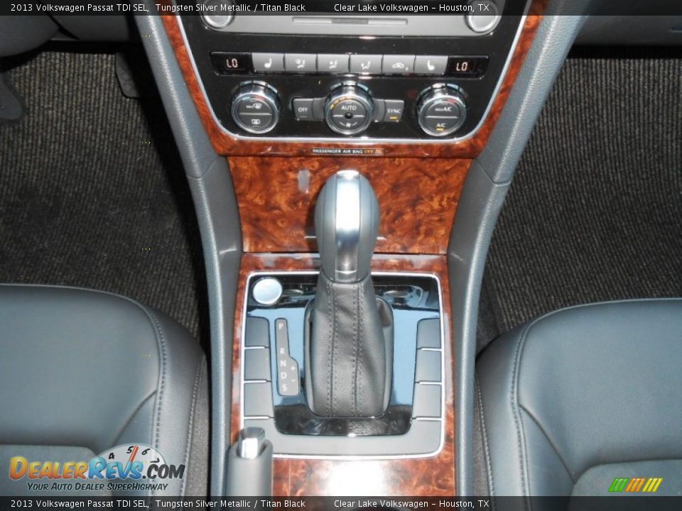 2013 Volkswagen Passat TDI SEL Tungsten Silver Metallic / Titan Black Photo #16