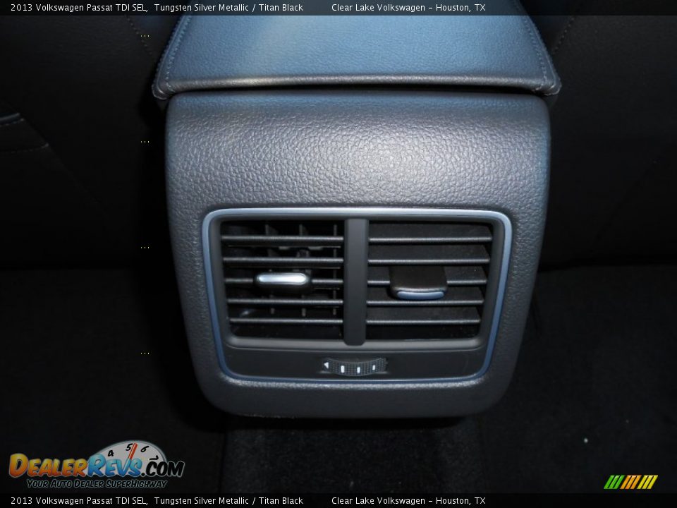2013 Volkswagen Passat TDI SEL Tungsten Silver Metallic / Titan Black Photo #18