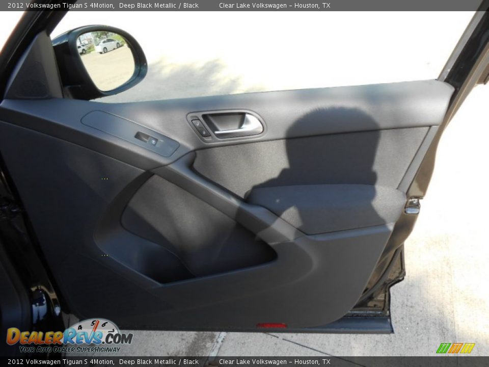2012 Volkswagen Tiguan S 4Motion Deep Black Metallic / Black Photo #10