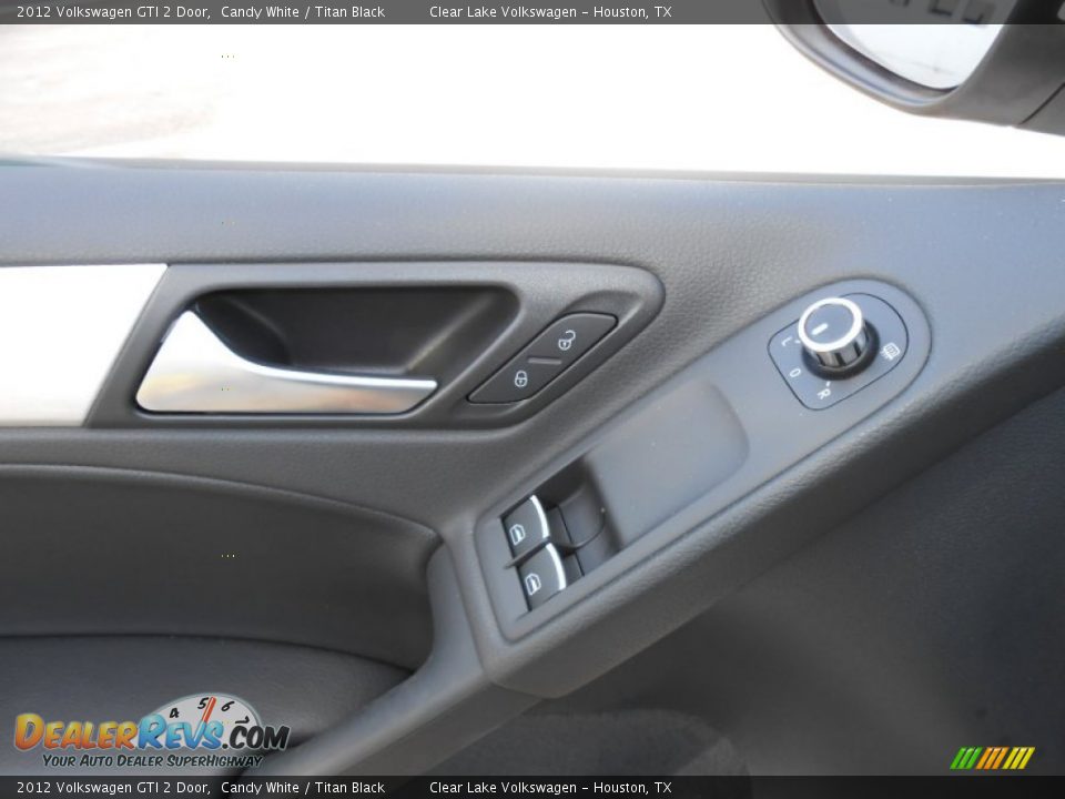 2012 Volkswagen GTI 2 Door Candy White / Titan Black Photo #22