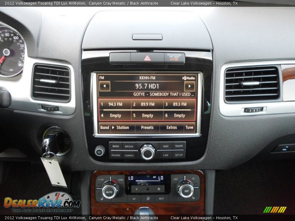 2012 Volkswagen Touareg TDI Lux 4XMotion Canyon Gray Metallic / Black Anthracite Photo #15