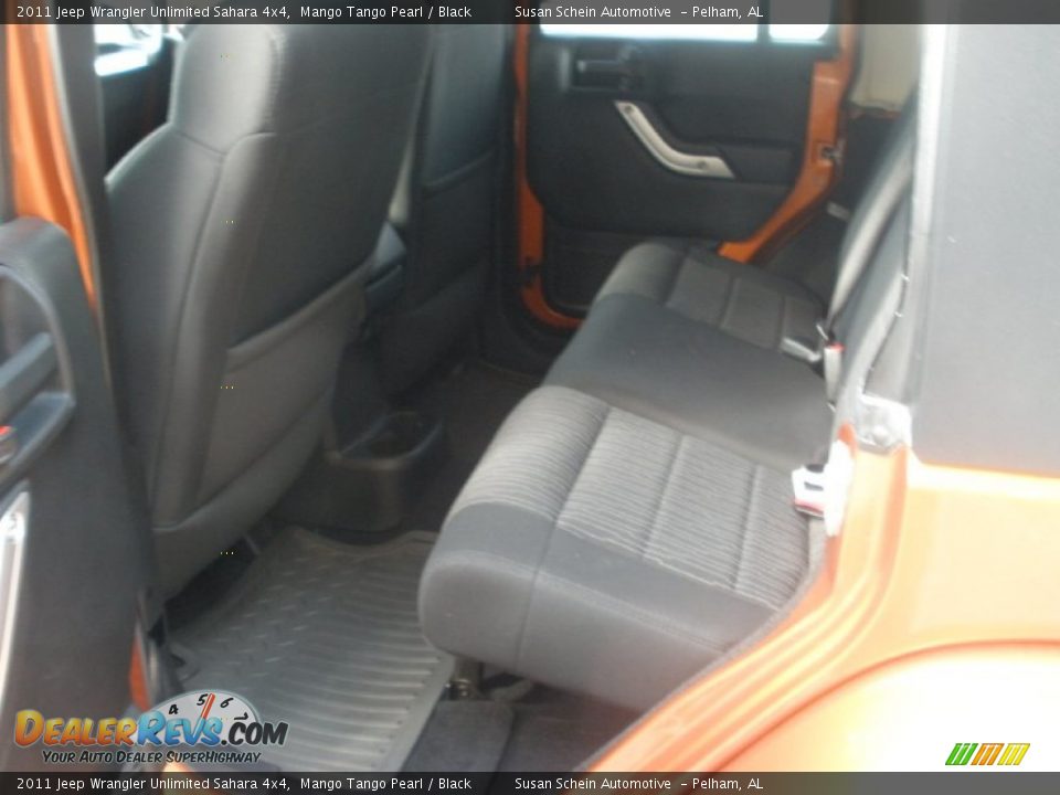 2011 Jeep Wrangler Unlimited Sahara 4x4 Mango Tango Pearl / Black Photo #7
