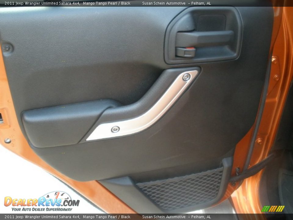 2011 Jeep Wrangler Unlimited Sahara 4x4 Mango Tango Pearl / Black Photo #8