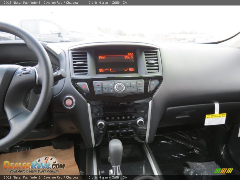 2013 Nissan Pathfinder S Cayenne Red / Charcoal Photo #11