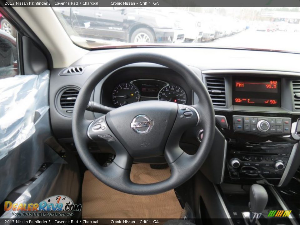 2013 Nissan Pathfinder S Cayenne Red / Charcoal Photo #12