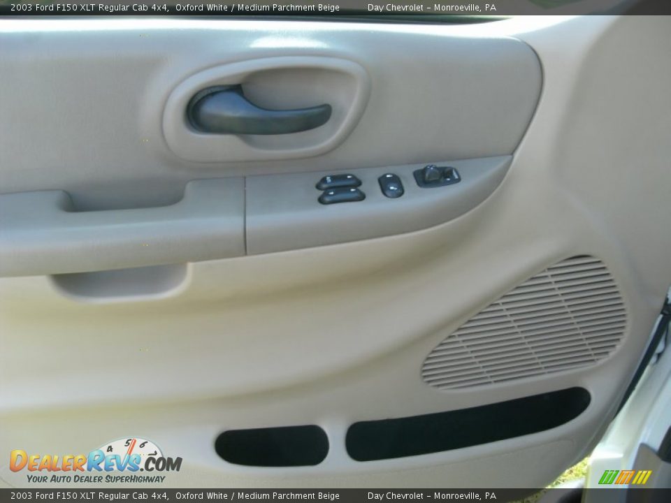 2003 Ford F150 XLT Regular Cab 4x4 Oxford White / Medium Parchment Beige Photo #9