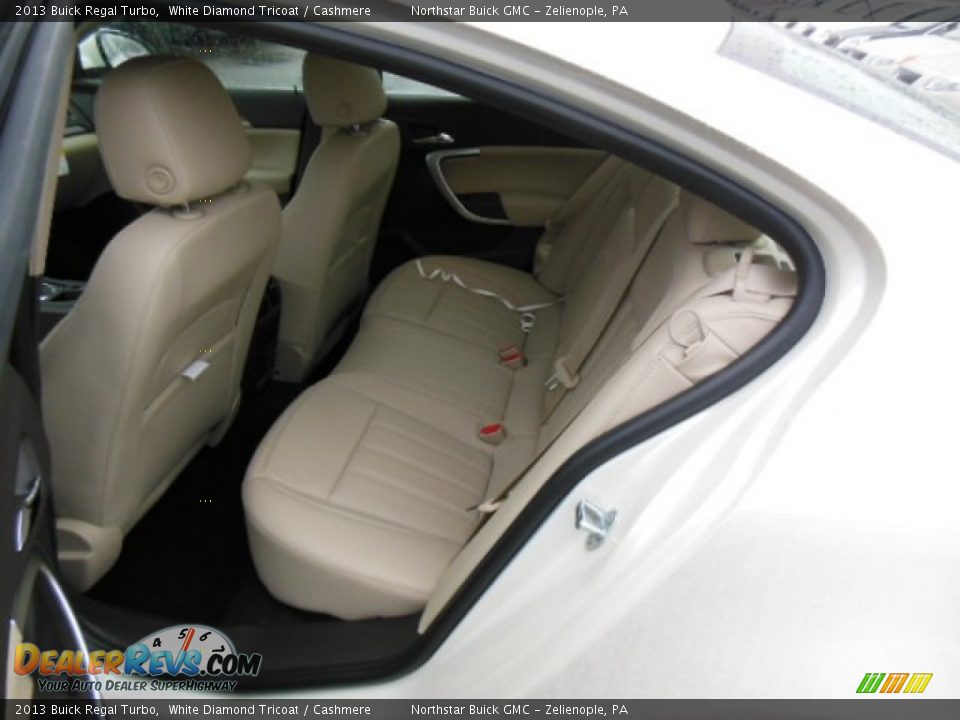 2013 Buick Regal Turbo White Diamond Tricoat / Cashmere Photo #13