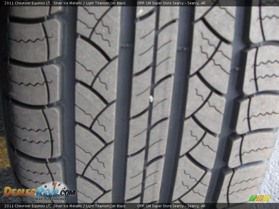 2011 Chevrolet Equinox LT Silver Ice Metallic / Light Titanium/Jet Black Photo #16