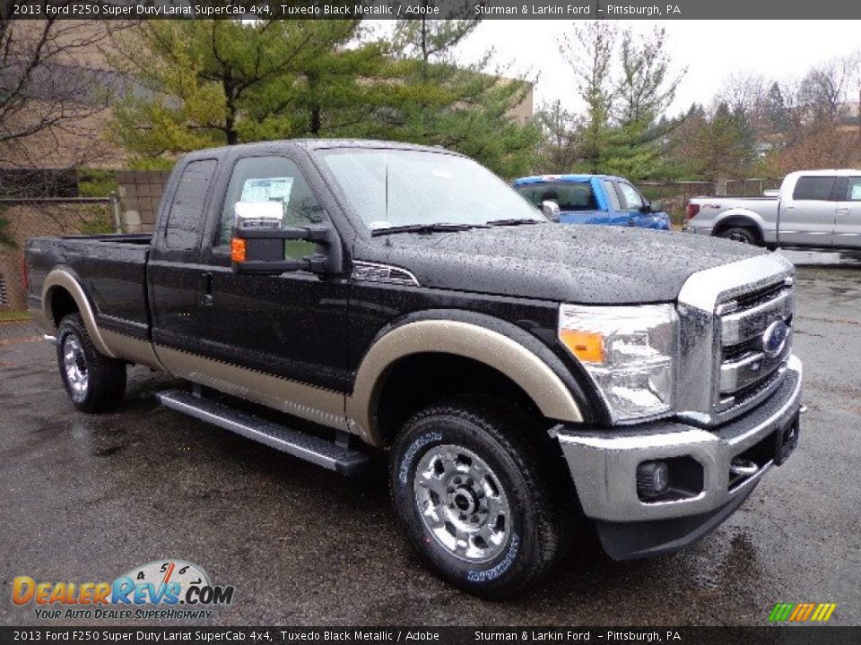 Front 3/4 View of 2013 Ford F250 Super Duty Lariat SuperCab 4x4 Photo #1