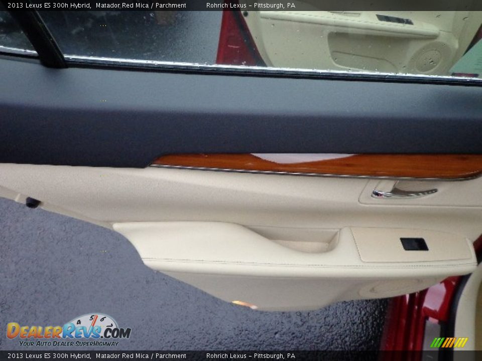 2013 Lexus ES 300h Hybrid Matador Red Mica / Parchment Photo #13