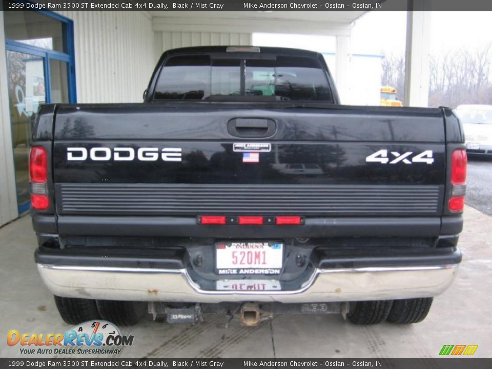 1999 Dodge Ram 3500 ST Extended Cab 4x4 Dually Black / Mist Gray Photo #5