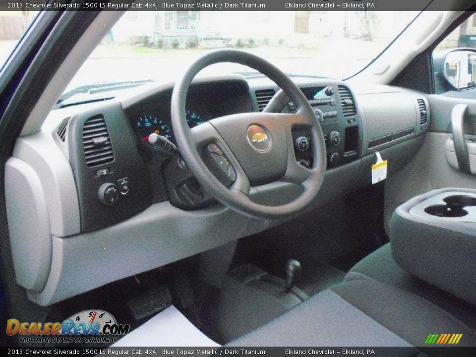 Dashboard of 2013 Chevrolet Silverado 1500 LS Regular Cab 4x4 Photo #21