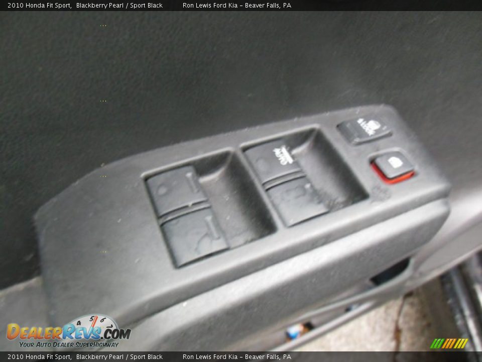 2010 Honda Fit Sport Blackberry Pearl / Sport Black Photo #15