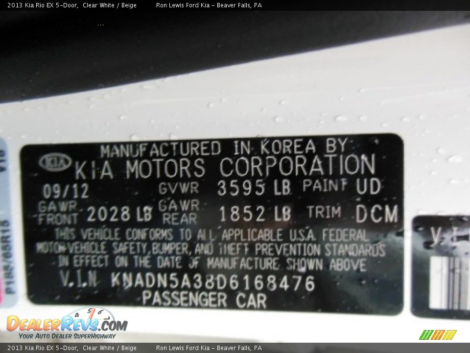 2013 Kia Rio EX 5-Door Clear White / Beige Photo #20