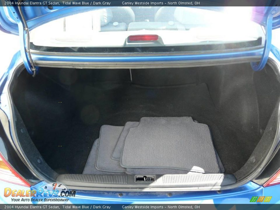 2004 Hyundai Elantra GT Sedan Tidal Wave Blue / Dark Gray Photo #13